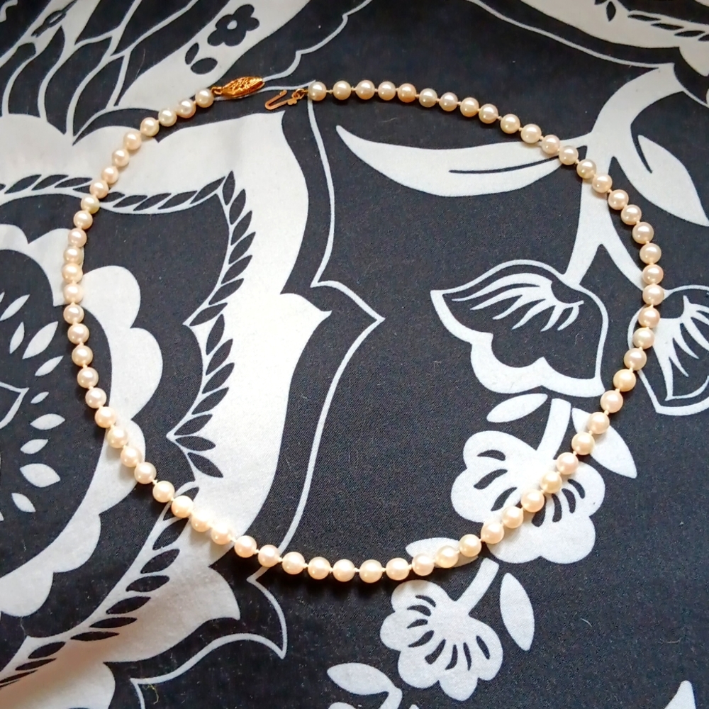 Saltwater Pearl Necklace